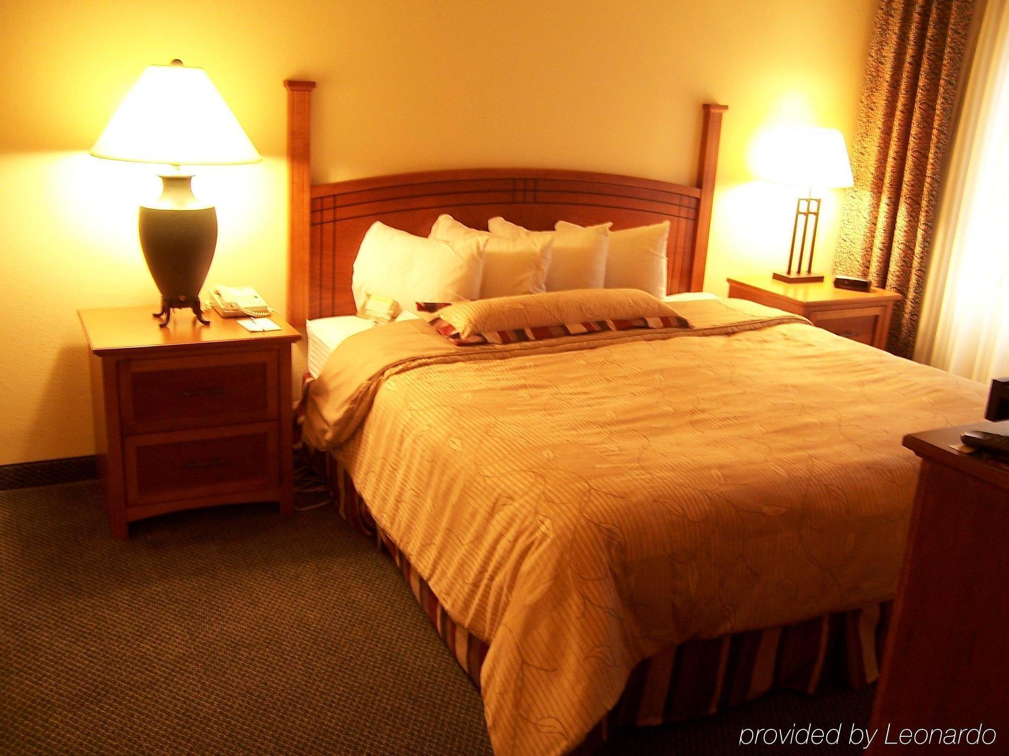 Staybridge Suites Hotel Springfield South, An Ihg Hotel Oda fotoğraf